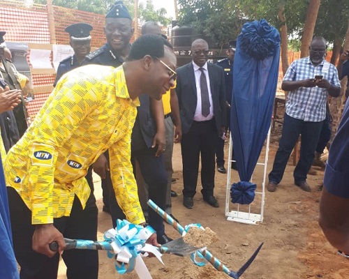 MTN Builds Classroom Block For Police