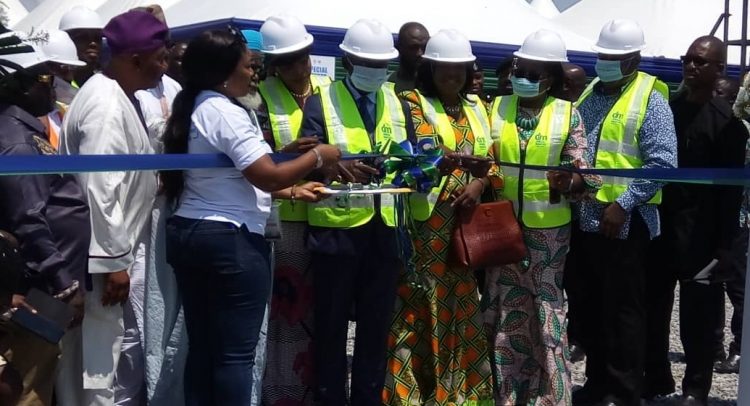 Housing Minister Commissions 2 Dredging Machines