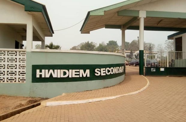 ‘NDC Failed To Pay For Chairs Supplied To Hwidiem SHS’