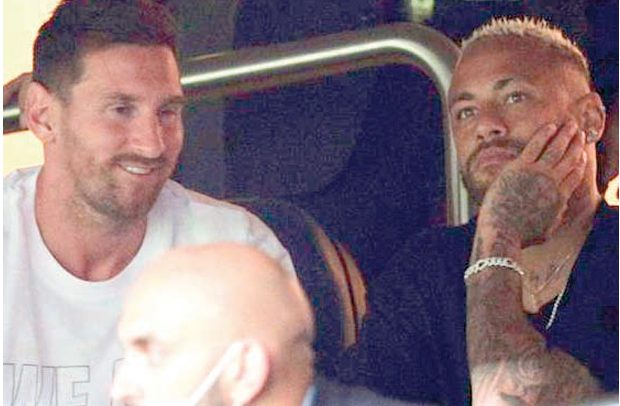 Messi, Ramos Watch As PSG Down Strasbourg