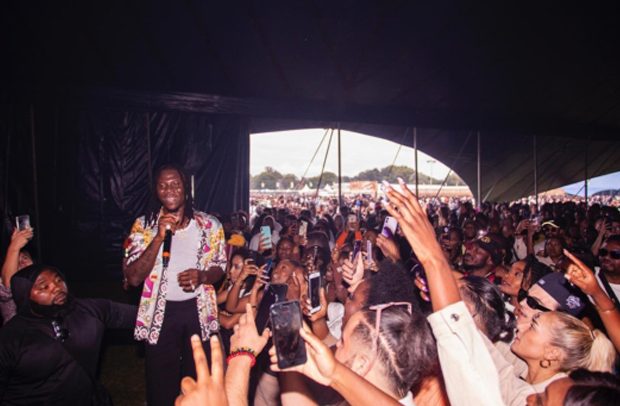 Stonebwoy Steals Show At YAM Carnival