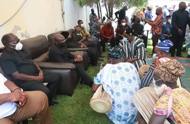 Sympathisers Throng Veep Bawumia’s Residence To Console Him