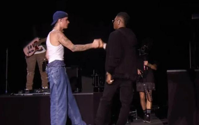 Wizkid Performs With Justin Bieber At Made In America Festival
