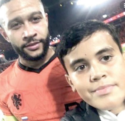 Young Pitch Invader Faces Ban For Selfie With Depay, Fine Cut By £300 To £86