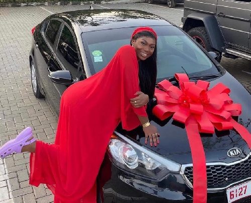 D Black Wows Sefa With Brand New Car
