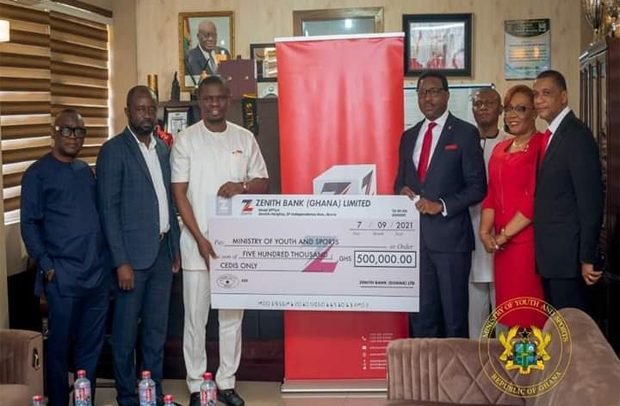 Zenith Bank Donates To Ministry of Youth & Sports