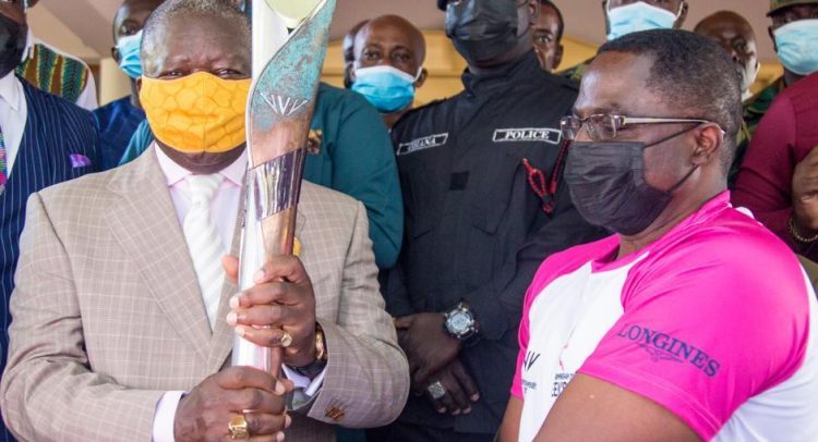 Otumfuo Receives Queen’s Baton At Manhyia Palace