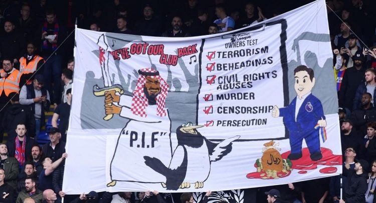 Police Probe Crystal Palace Fans Banner