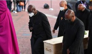 Desmond Tutu’s Body Lies In State in His Old Cathedral
