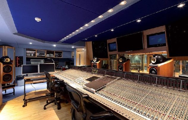 Oofroad Entertainment Opens Recording Studio For Artistes