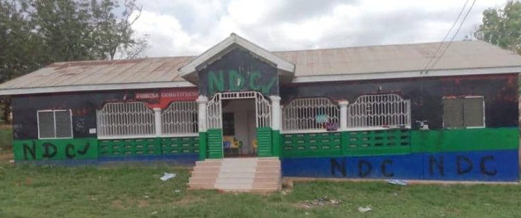 Fomena NPP Paints Party Office With NDC Colors, Mahama Posters
