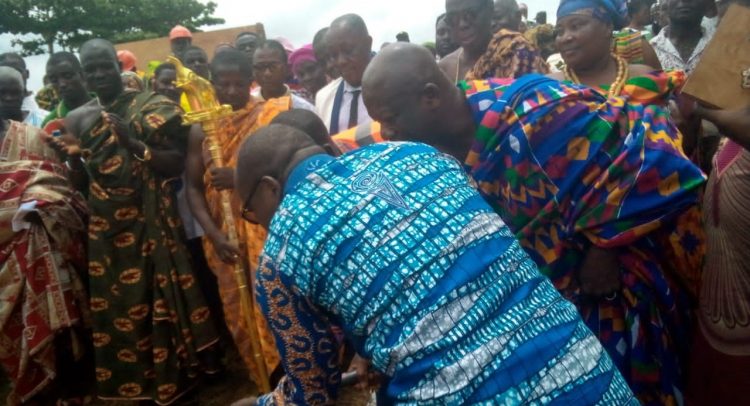 Ghana Gas Cuts Sod for Ellembelle School Block