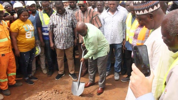 Nana Cuts Sod for Yendi Dualisation Road Project