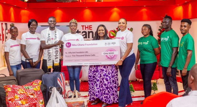 Miss Ghana Foundation, Manet Ville Residents Support Akosombo Dam Spillage Victims