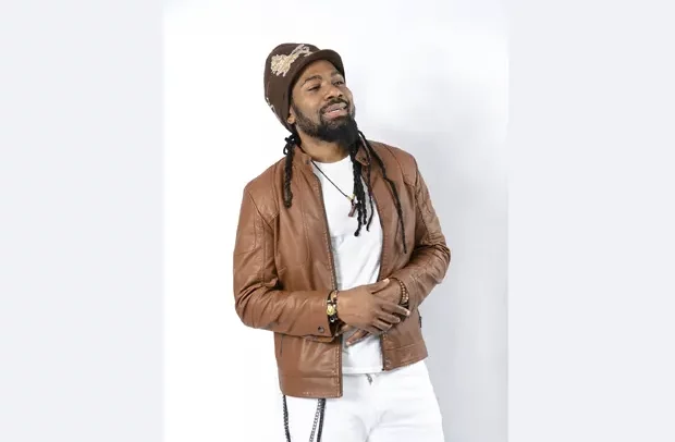 Hezron Celebrates Women With New Song