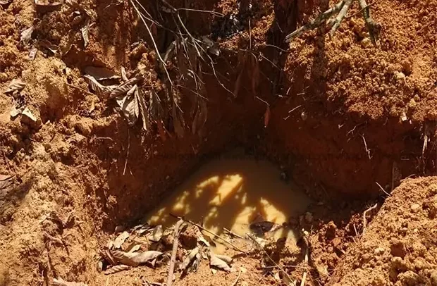 Mining Pit Kills 4 Women