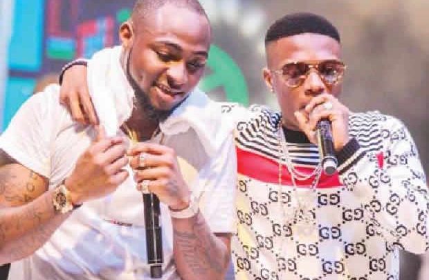 Nigerians Divided Over Wizkid & Davido